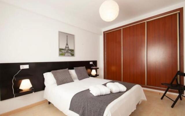 CERVANTES Apartment 27 2BR 1BT