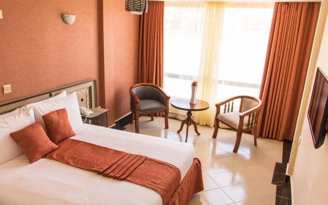 Astorian Grand Hotel