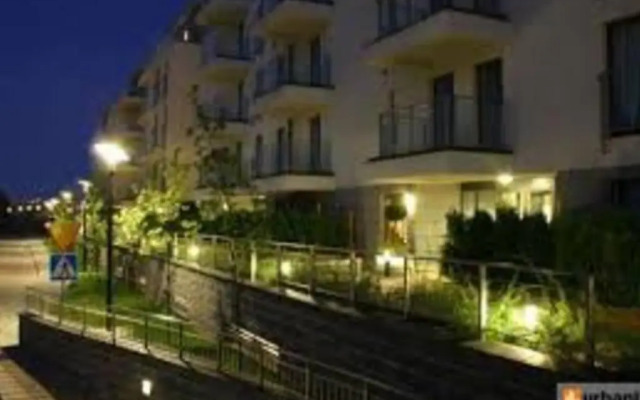 Warsaw King Size Apartment