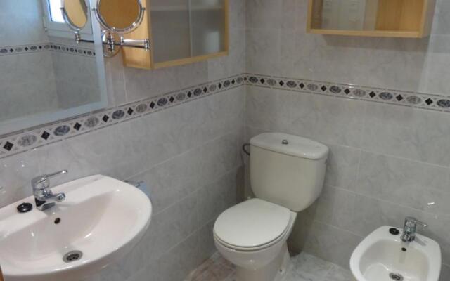 R88 Casa Alegre