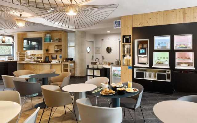 B&B HOTEL Vélizy Est