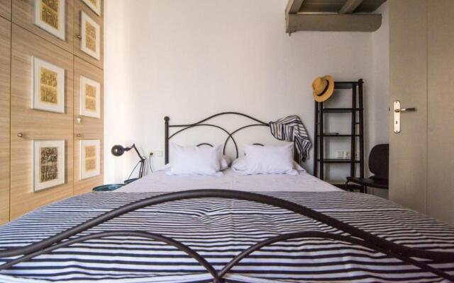 Domus Arch Suites
