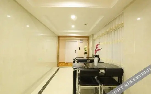 Yixinyuan Theme Hotel