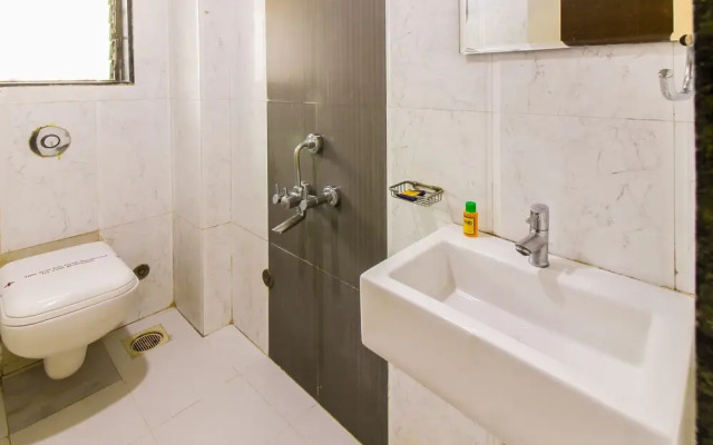 FabHotel Galaxy Comforts Andheri East