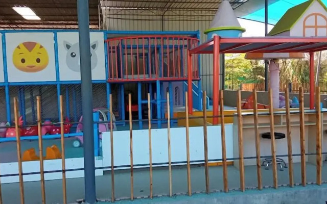 Perfectus Gardens Hotel