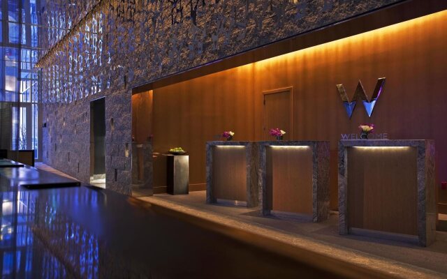 W Boston, a Marriott Hotel