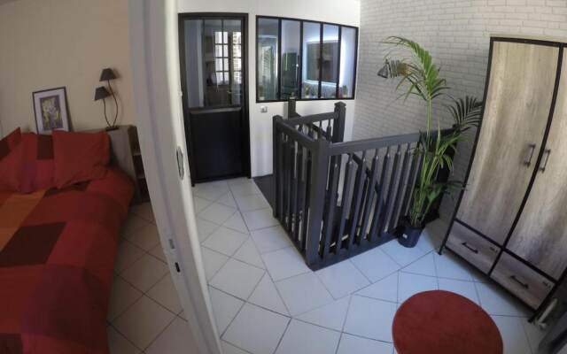 Apartment with One Bedroom in Toulon, with Wifi