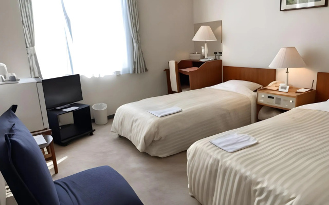 Miyakonojo Royal Hotel – Guest Rooms – Miyakonojo