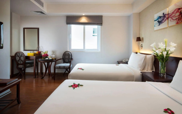 Dragon Pearl Hotel