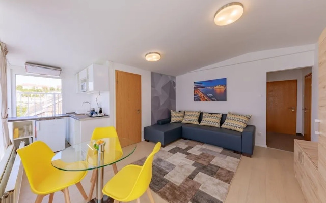 Christina Residence