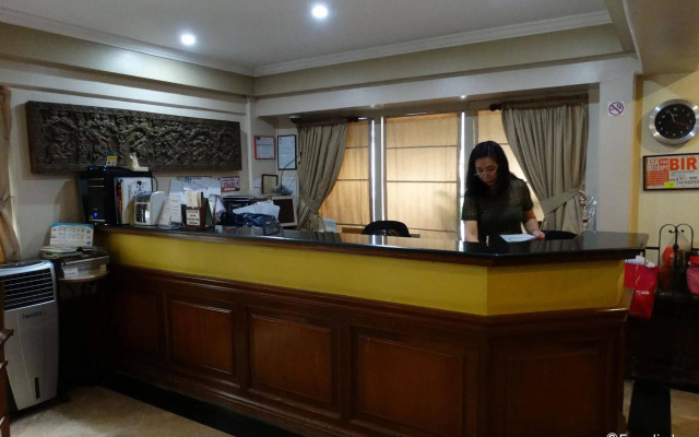 Ralph Anthony Suites
