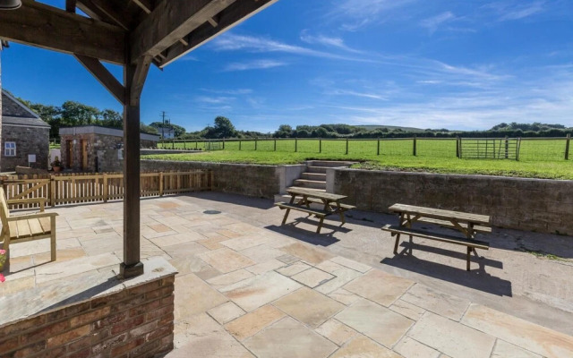 The Chaffhouse - 4 Bedroom - Llangenith