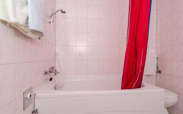 Apartments Plavac Mali
