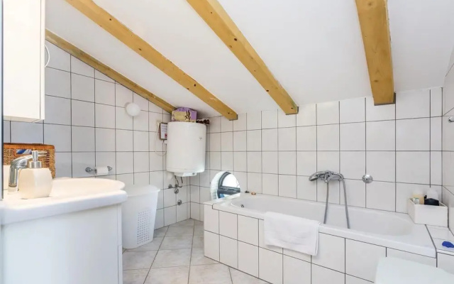Awesome Home in Krk With Wifi and 2 Bedrooms