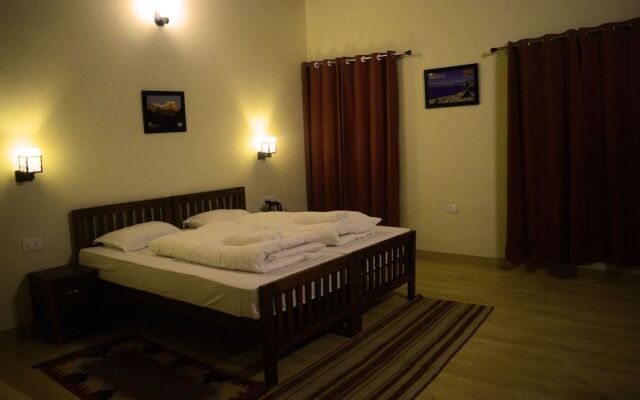 Majkhali Woods, Ranikhet, By Himalayan Eco Lodges
