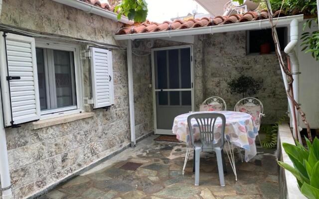 Little cottage