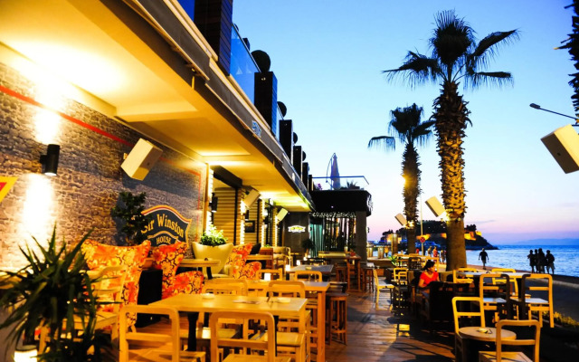 Efe Boutique Hotel