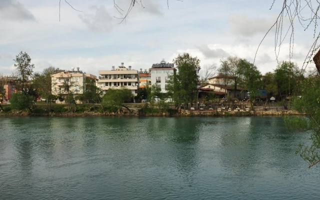 River Boutique Hotel