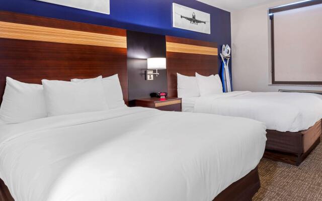 Avion Inn Near LGA Airport, Ascend Hotel Collection