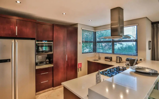 Zimbali 4 Bedroom with pool ZHB1
