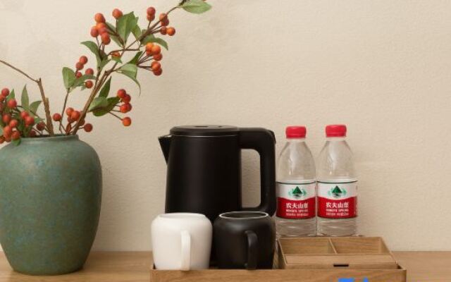 Youlan Hotel (Chongqing Tea Garden Hongxing Meikailong Branch)