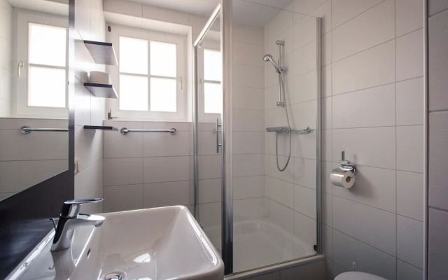 Inviting Apartment Near Skiing