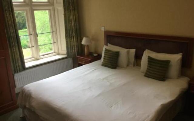 Dean Valley Manor