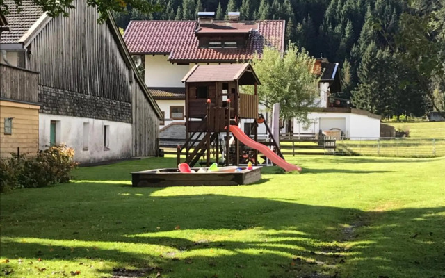 Pony-Ziegen-Hasen-Ranch Bichlbach