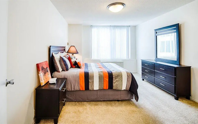 Reagan Airport Apartment
