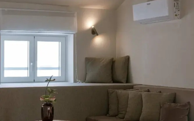 Urban Getaway for two in the Heart of Antwerp