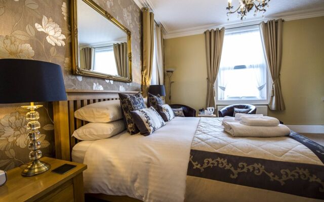 Elmdene Hotel
