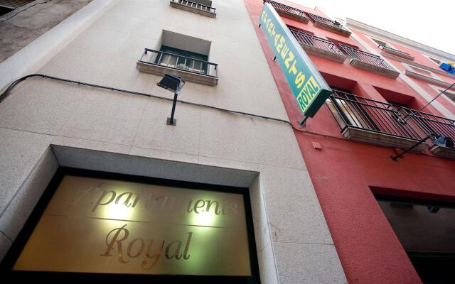 Apartamentos Royal