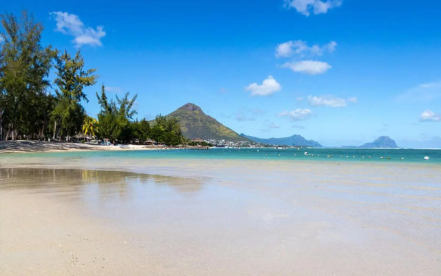 Flic en Flac Sea View Luxury 3 bedroom Apartment