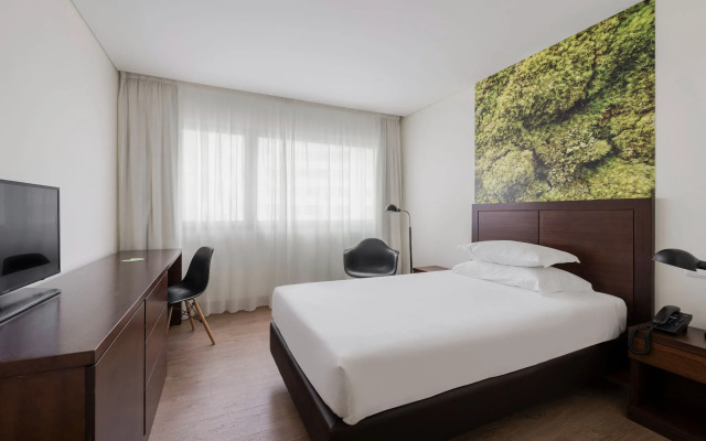 Neat Hotel Avenida
