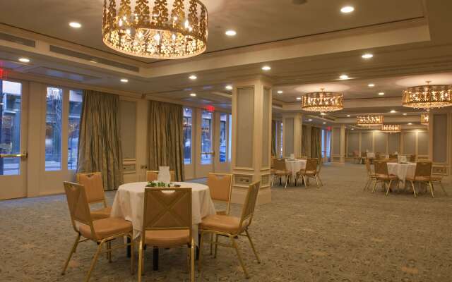 Hotel Monteleone, New Orleans