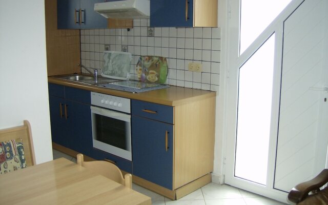 Apartment Ivo With 1 Bedroom, in Omisalj
