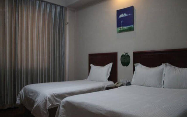 GreenTree Inn Beijing Xizhihe Jiaohuachang Railway Station Hotel