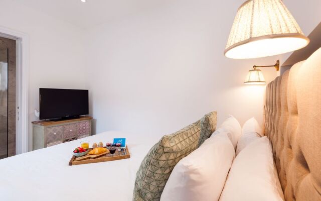 The Lillie Road Residence I - Eh1