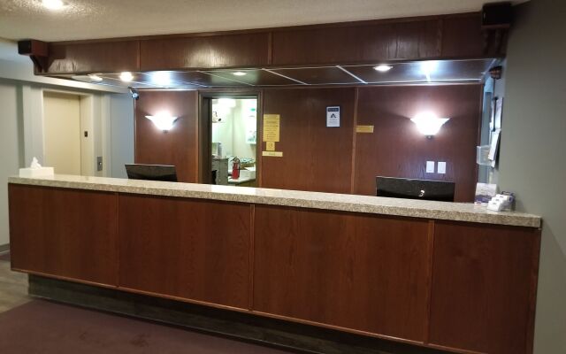 Travelodge by Wyndham Edmonton Airport