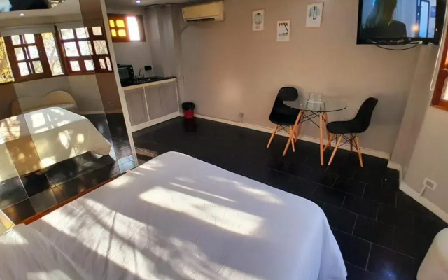 Gus Recoleta Guesthouse