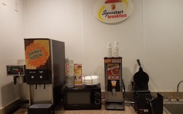 Super 8 Garland Rowlett East Dallas Area