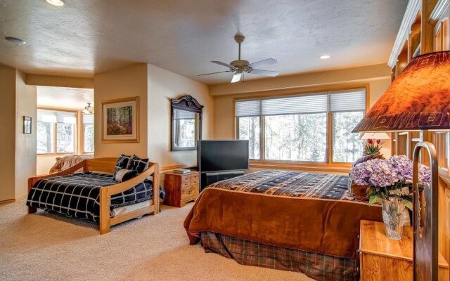 Highlands Ridge Retreat By Pinnacle Lodging