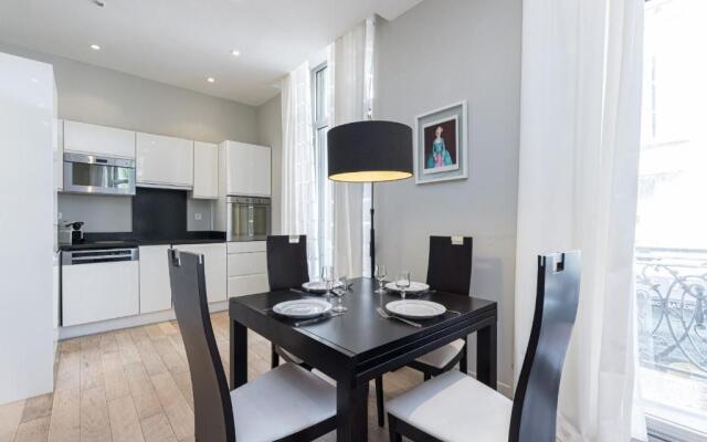 Bourgeois 2 Bdrs - 5 min walking to the Palais