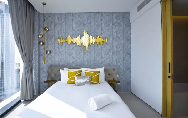 Private Beach in a Bnbme Designer Apartment