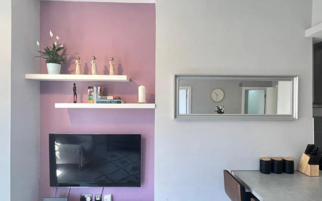 2 Bedroom Apartment in South Hampstead