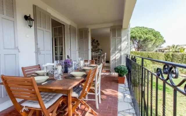 Villa Tournasol