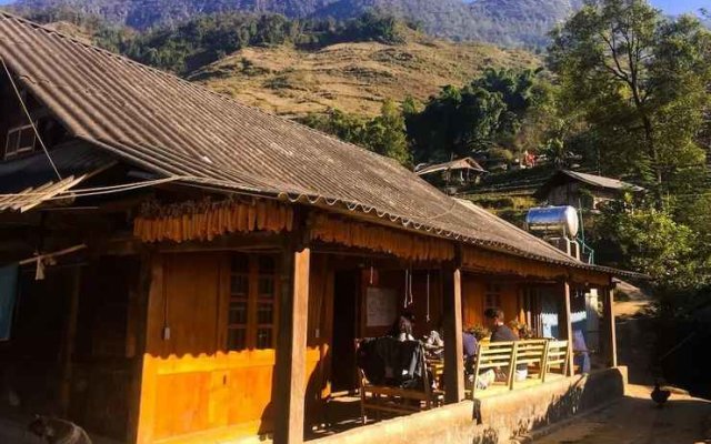 Hmong Sister House - Hostel