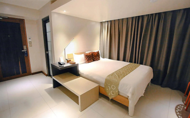 The Suez Serviced Studios Makati