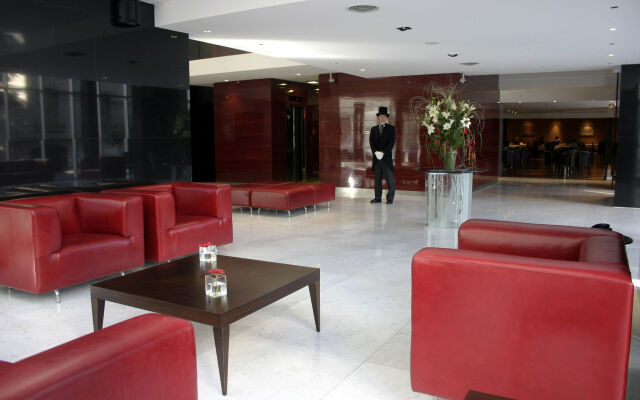Ros Tower Hotel