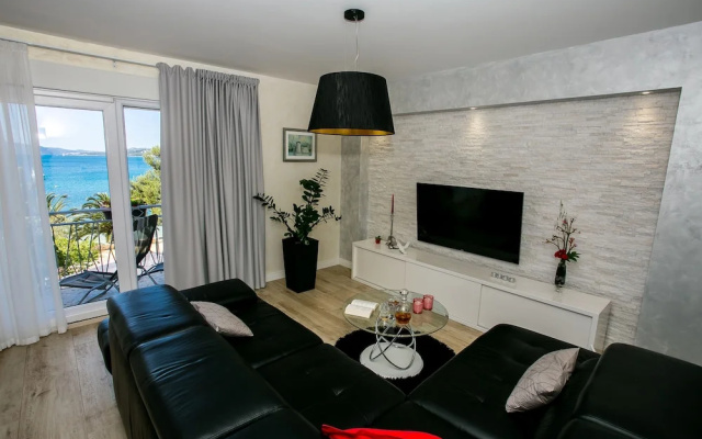 Luxury  Apartments Giovanni with  pool